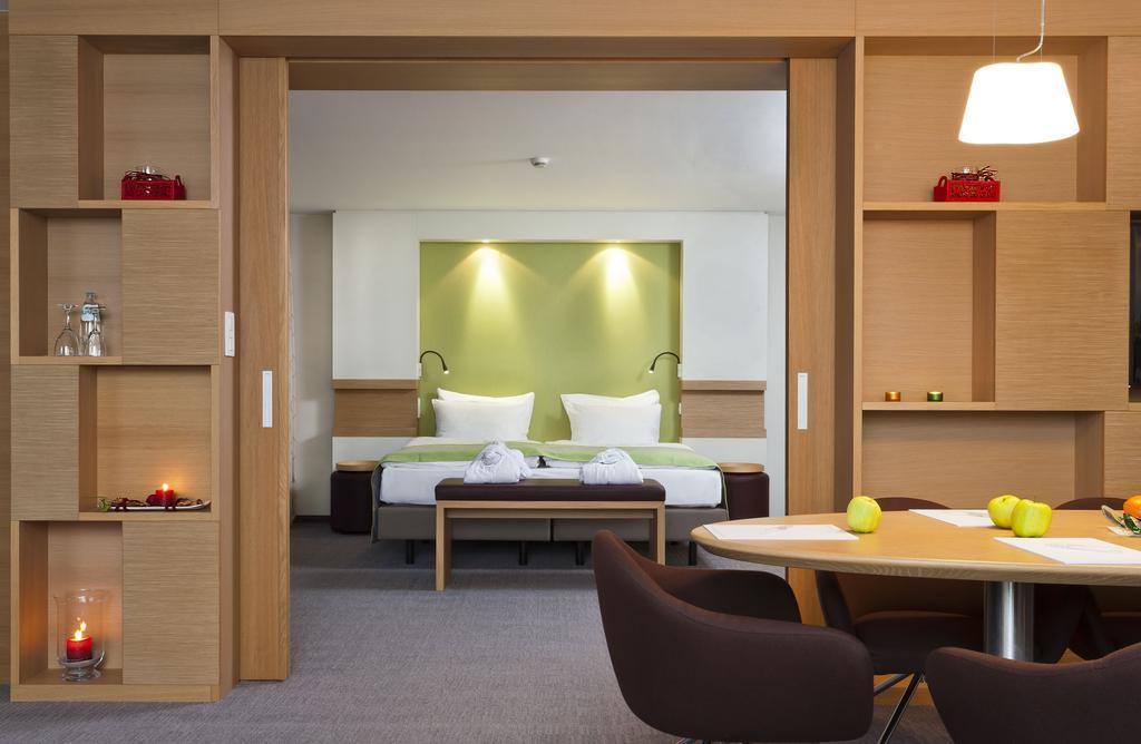Valley View Suite