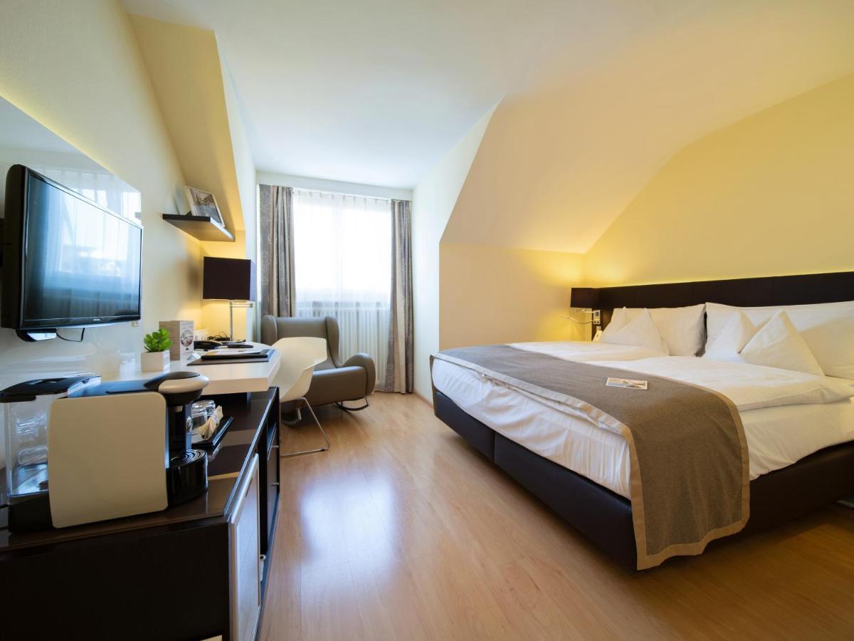 Standard Double or Twin Room,1165577844:JPEG