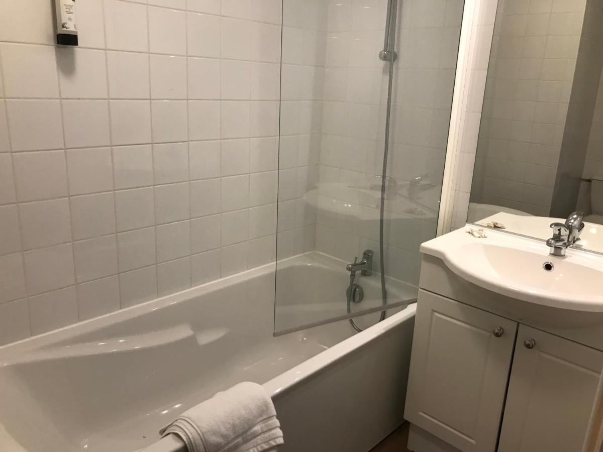 Double Room,1166091201:JPEG