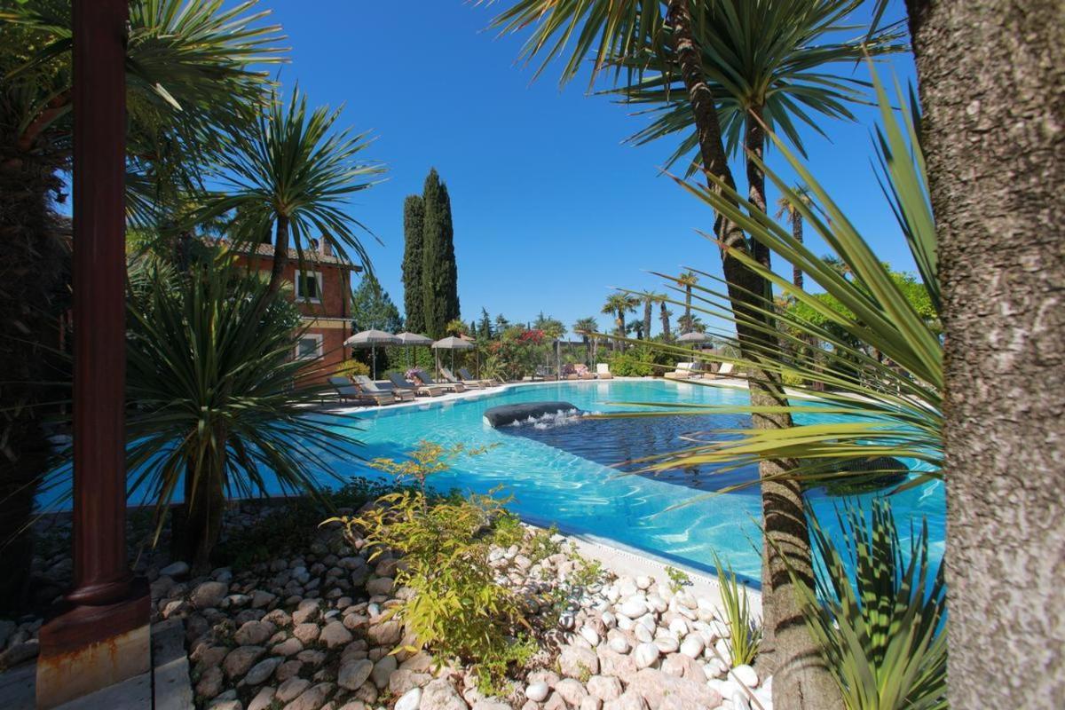 King Room Pool View,1260367123:JPEG