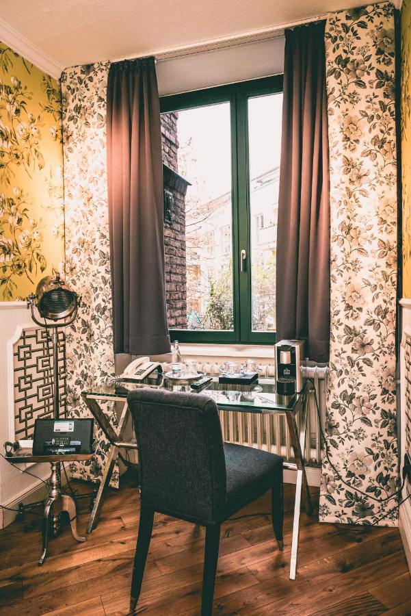 M Room