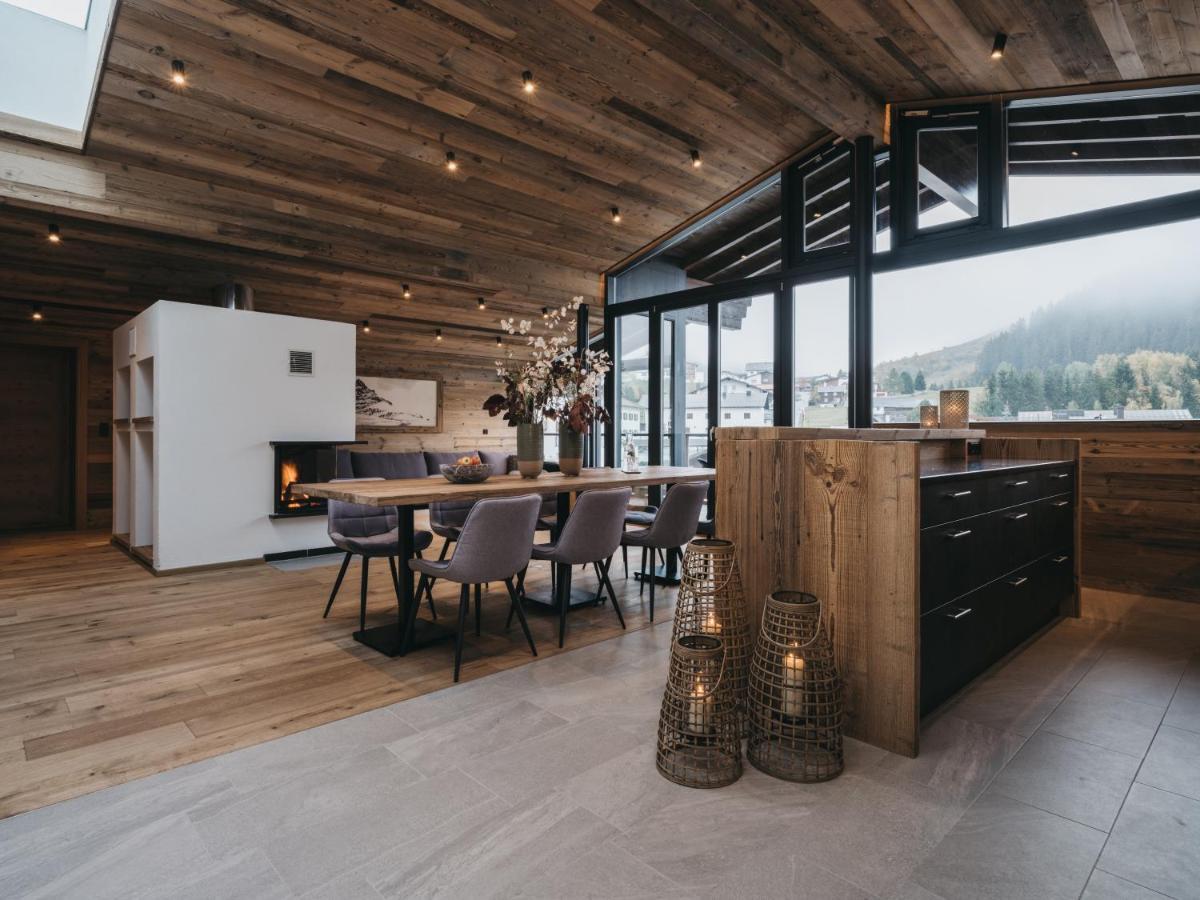 Four-Bedroom Penthouse,1175217272:JPEG