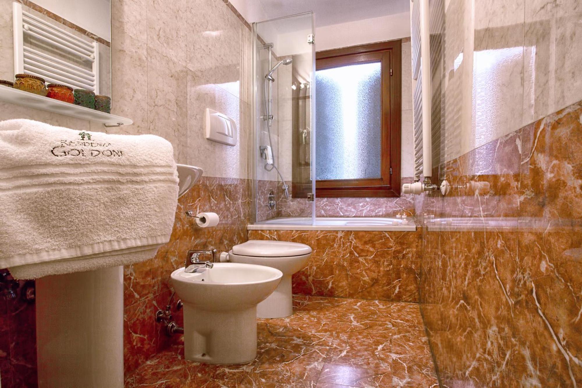 Triple Room,418399143:JPEG