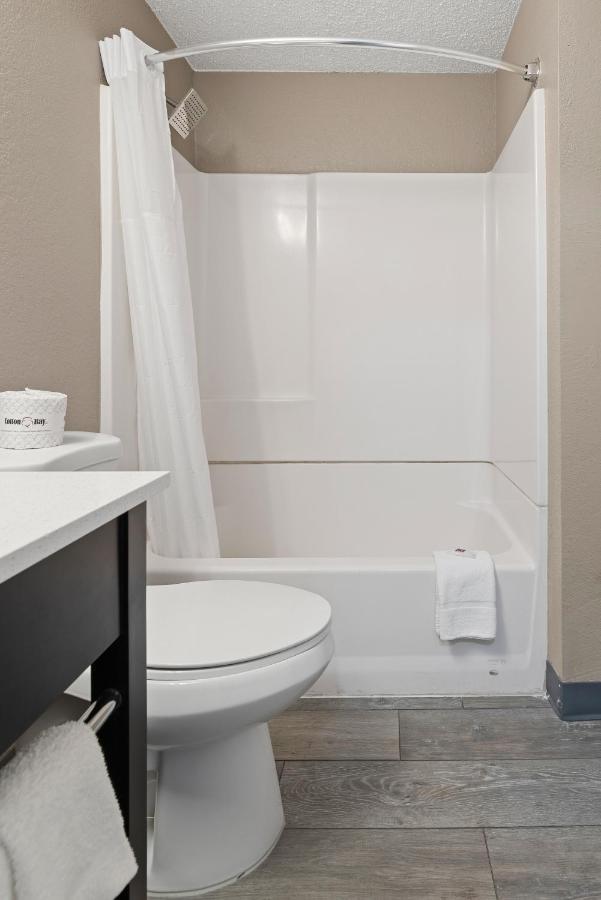 Quadruple Room - Non-Smoking