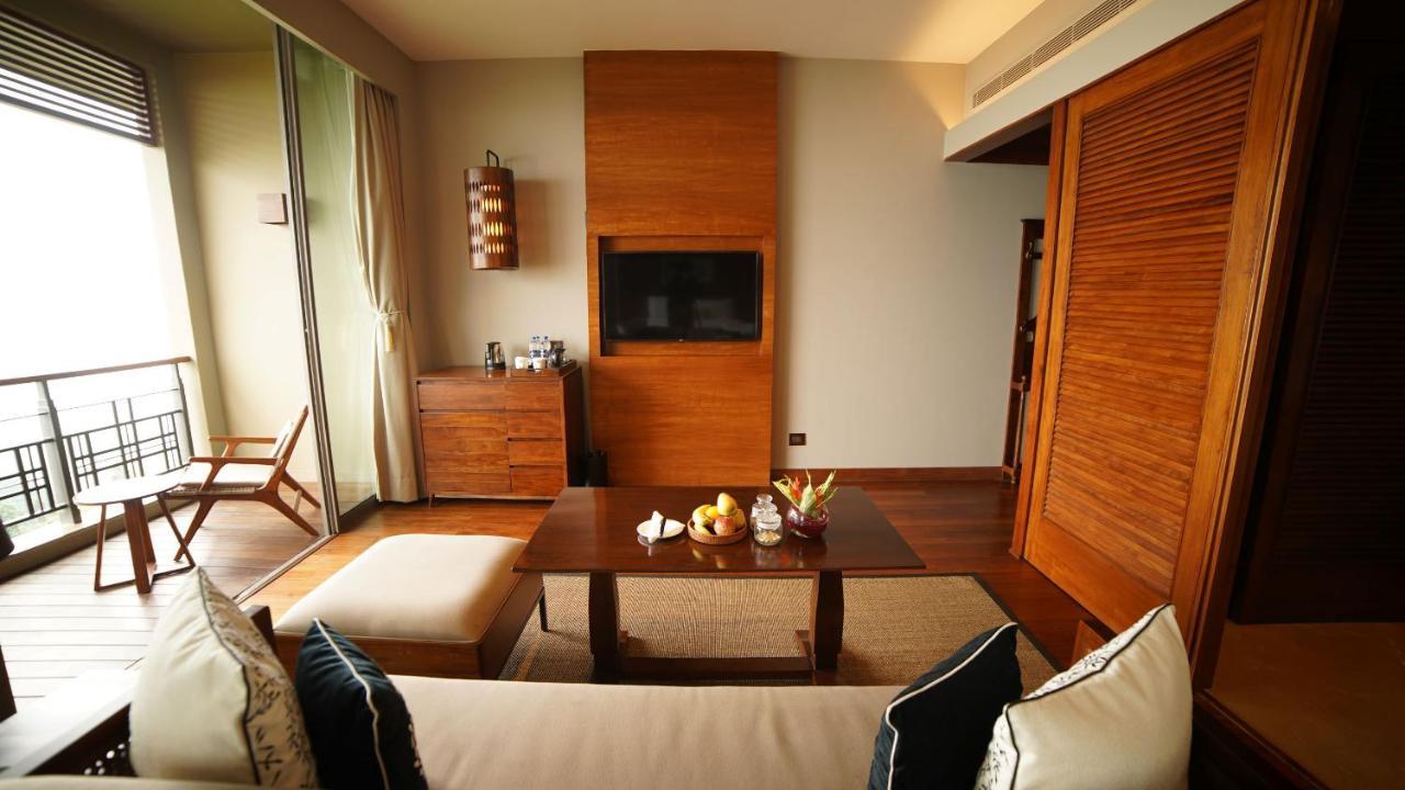 Luxury King Bed Valley View Room Balcony