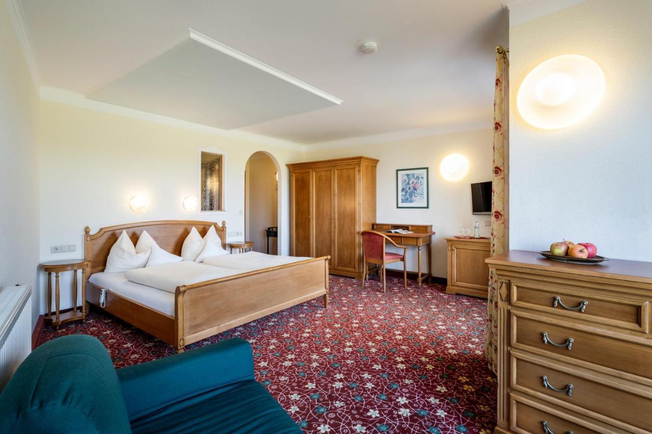 Doppelzimmer mit Gartenblick