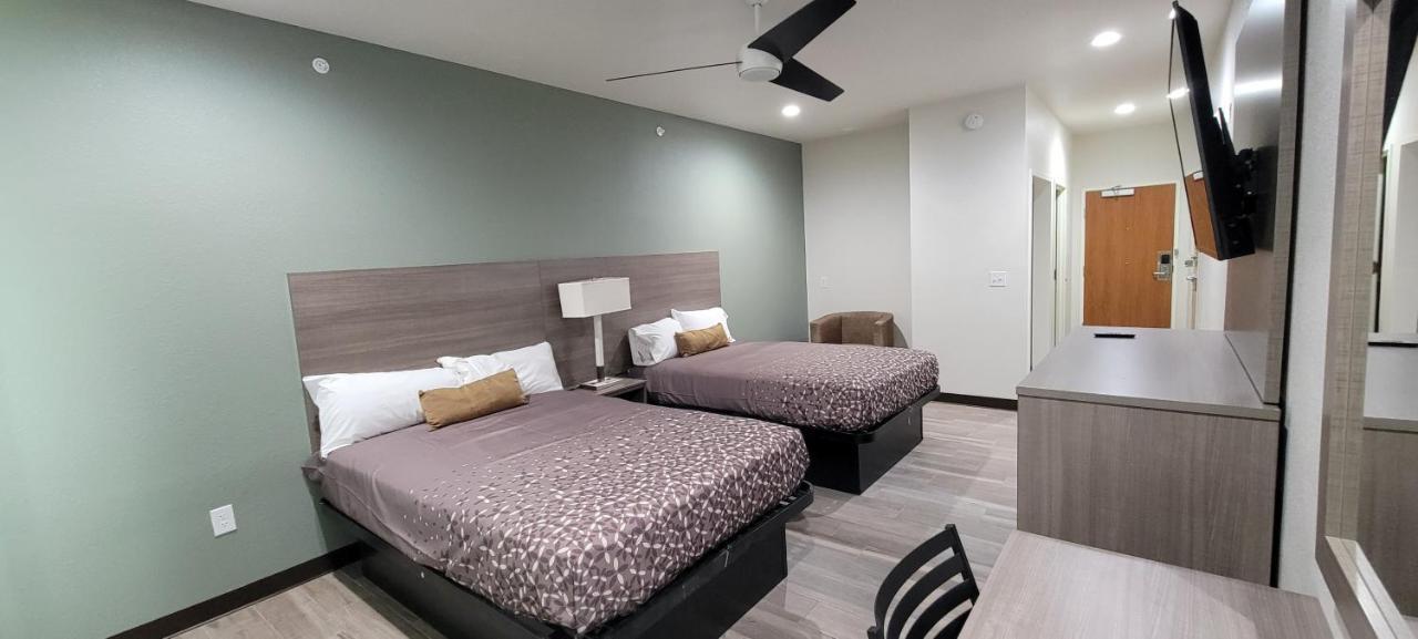 Double Room Two Double Beds