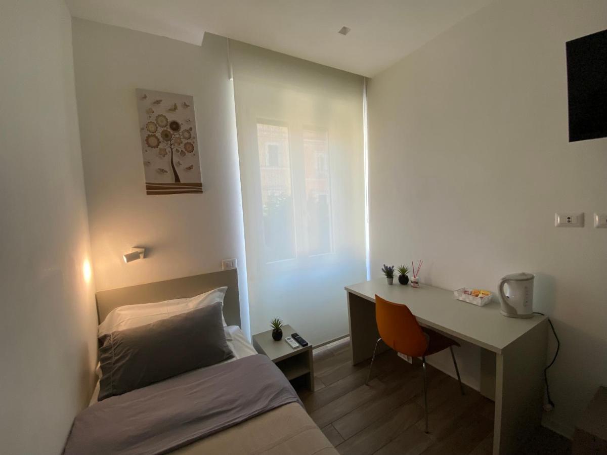 Twin Room Bathroom