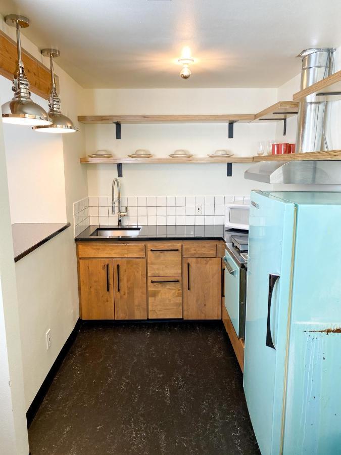 Studio Kitchenette King Bed Bunk Non-Pet Friendly