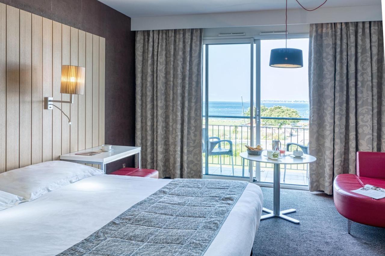 Superior Double or Twin Room Sea View