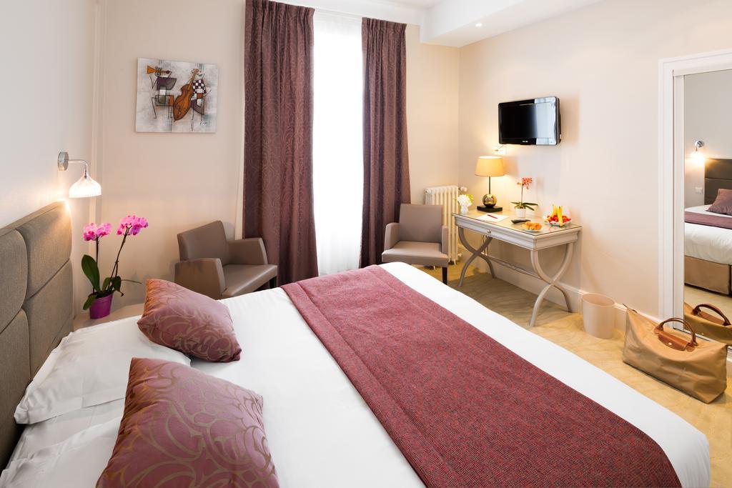 Comfort Double or Twin Room