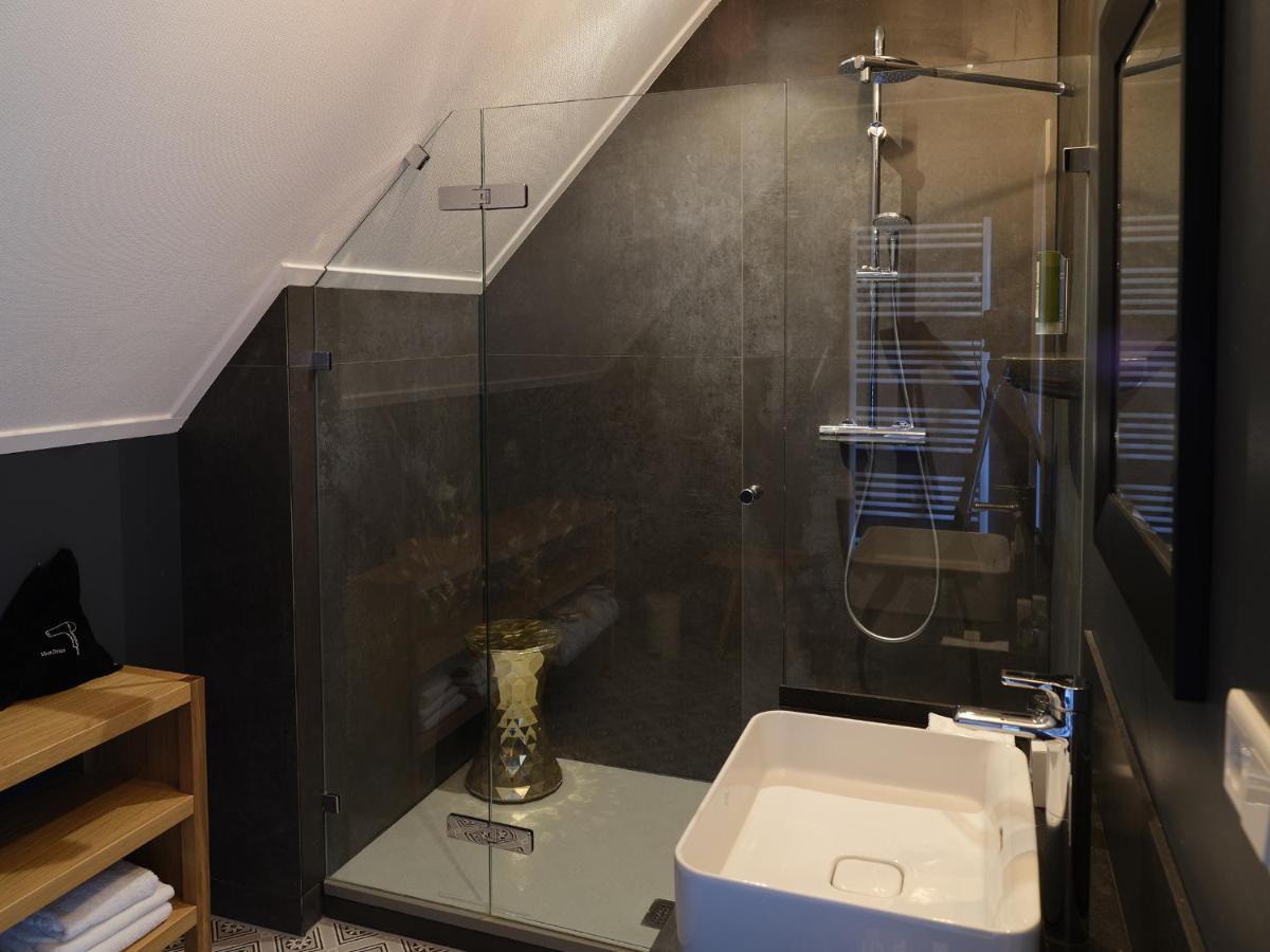 Estate Suite