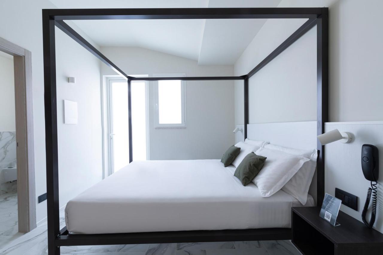 Double Room,1202767528:JPEG