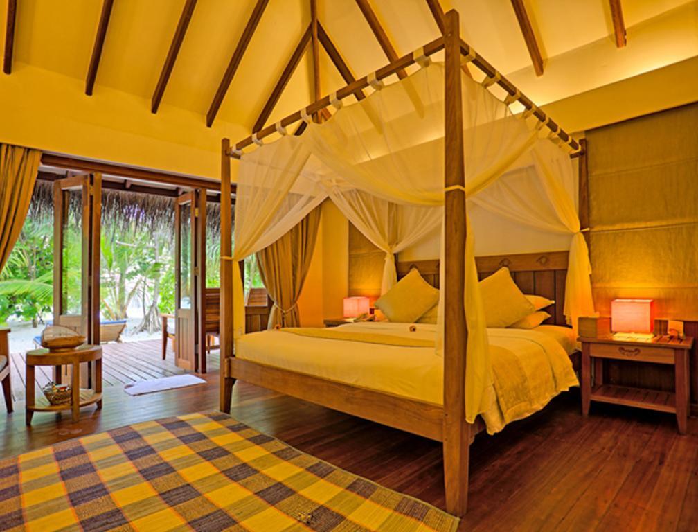 Villa de Praia Semi-Geminada