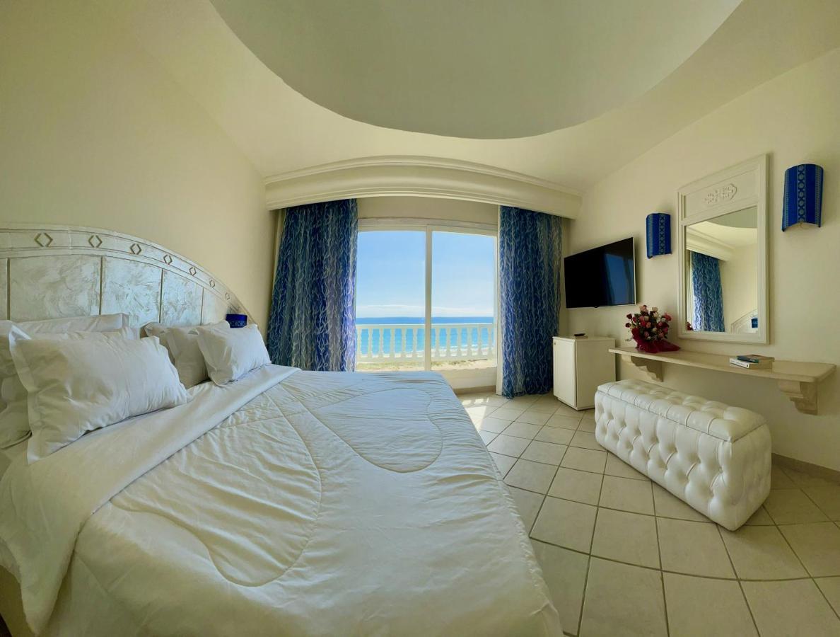 Deluxe Suite Sea View