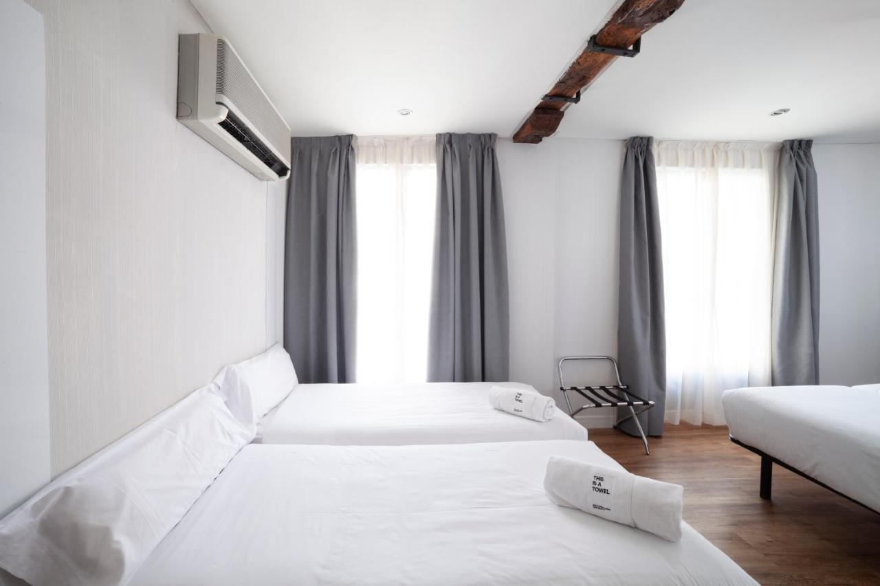 Double Room two Extra Beds