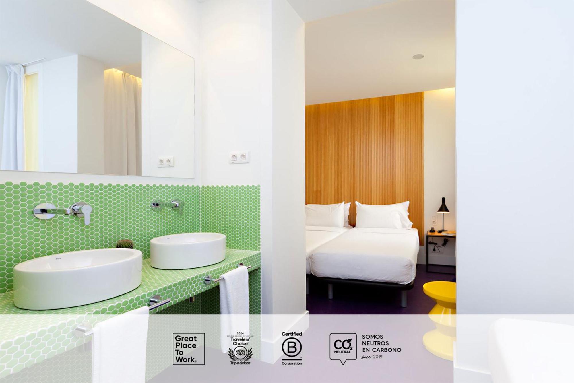 Triple Room,1499685976:JPEG