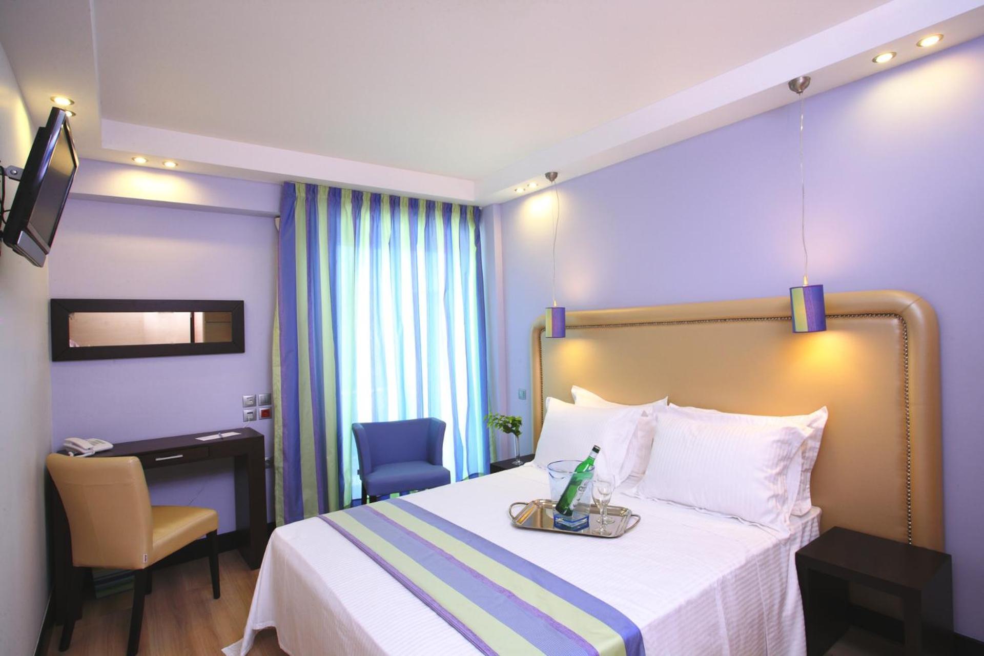 Double or Twin Room Side Sea View