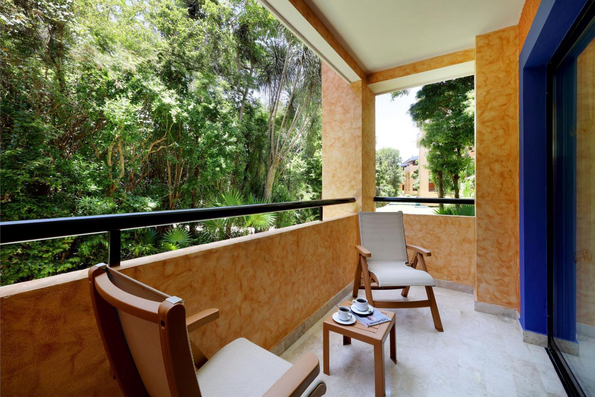 Quarto Deluxe com Vista Jardim