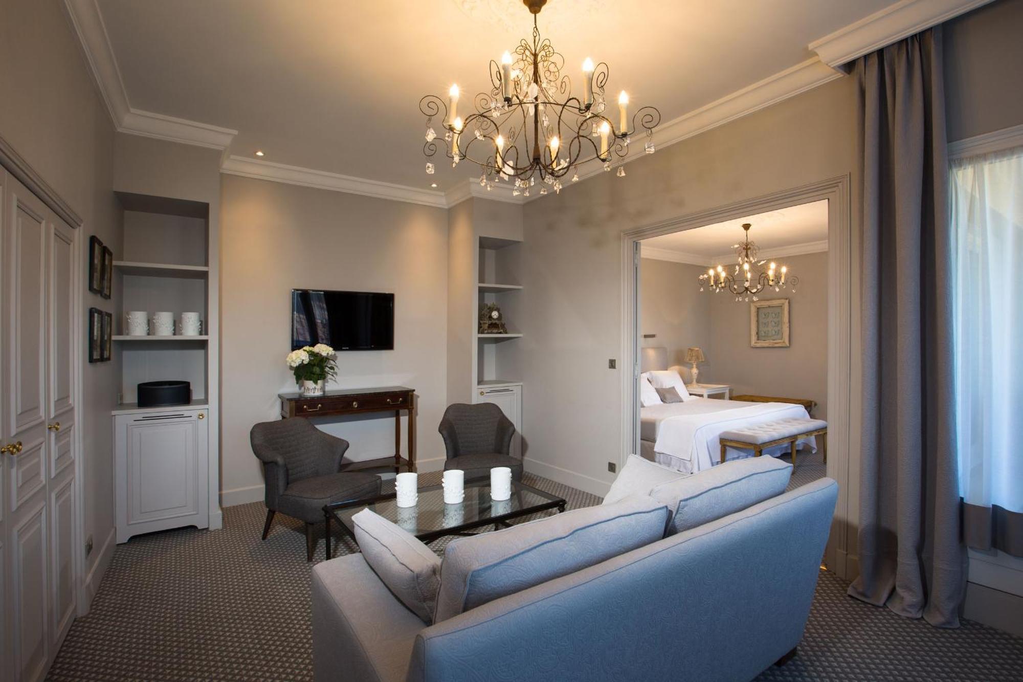 Junior Suite,787359057:JPEG