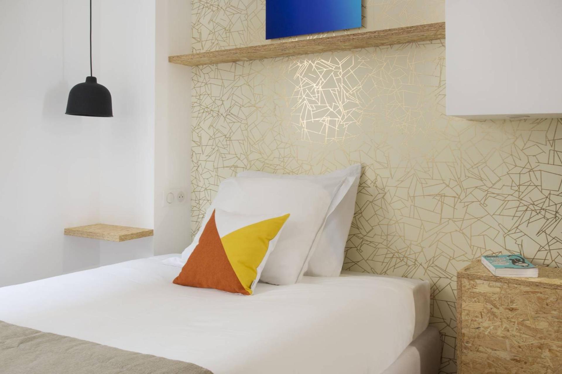 Single Room,1208651113:JPEG