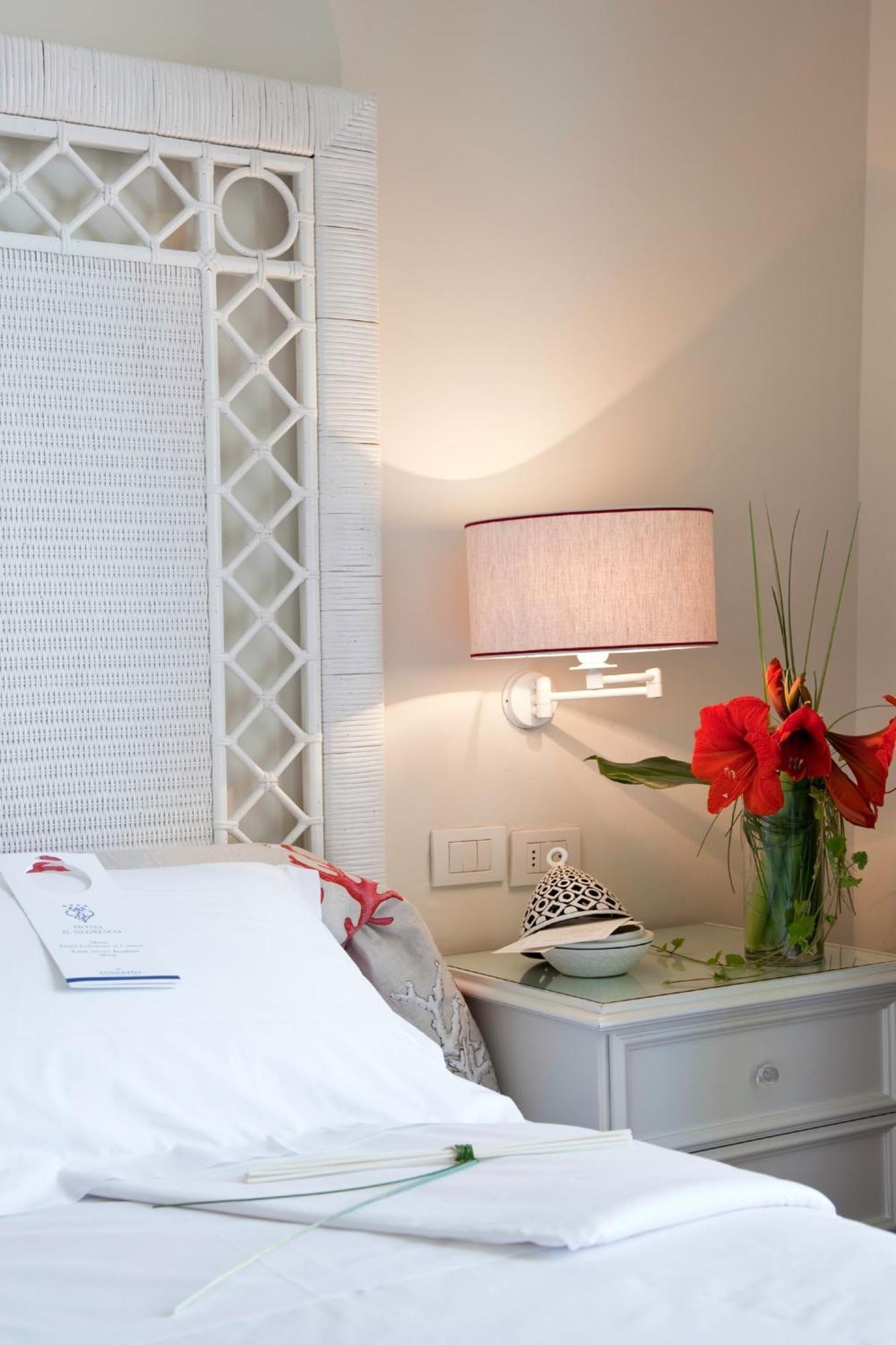 Classic Double or Twin Room Sea View