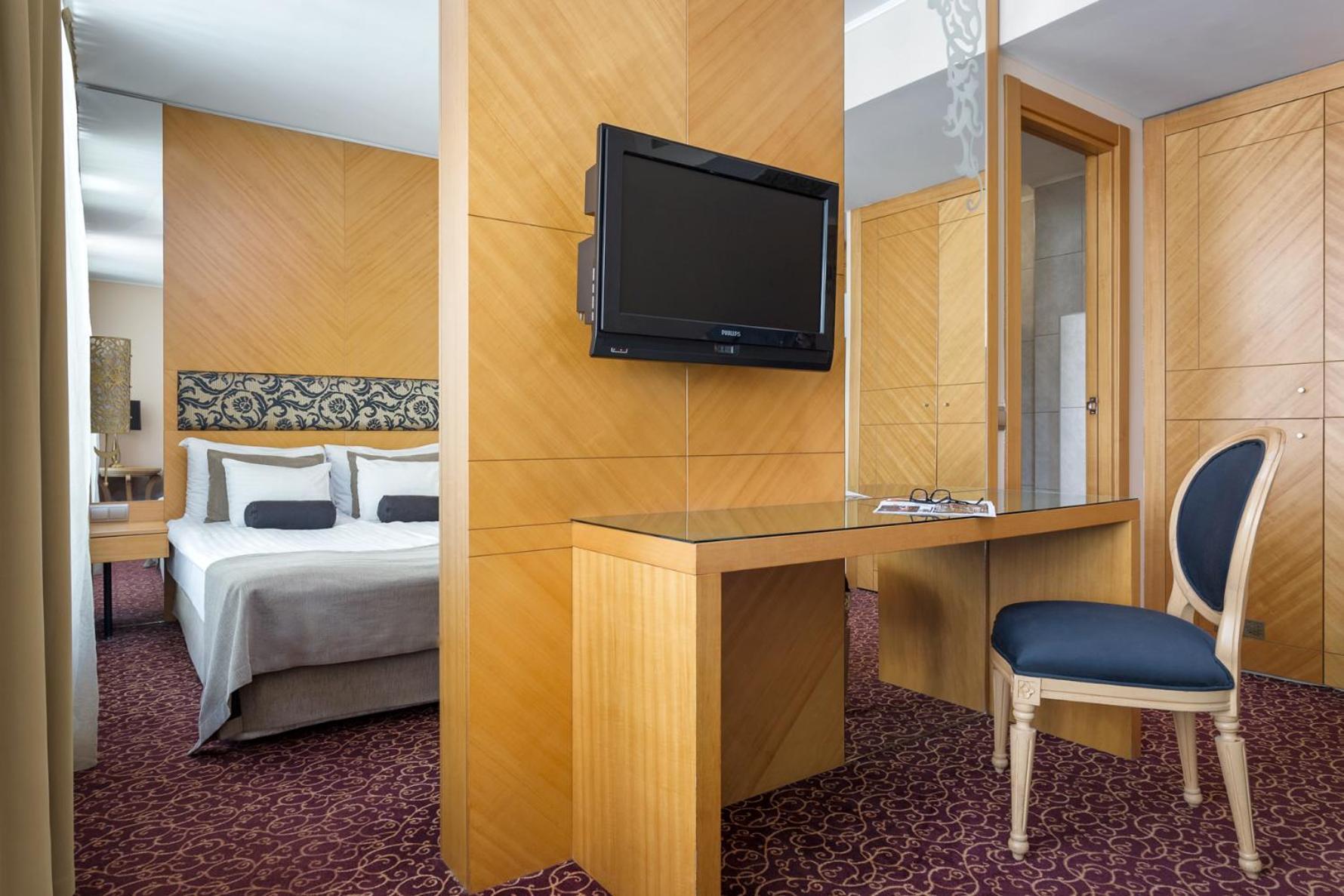 Junior Suite Balcony