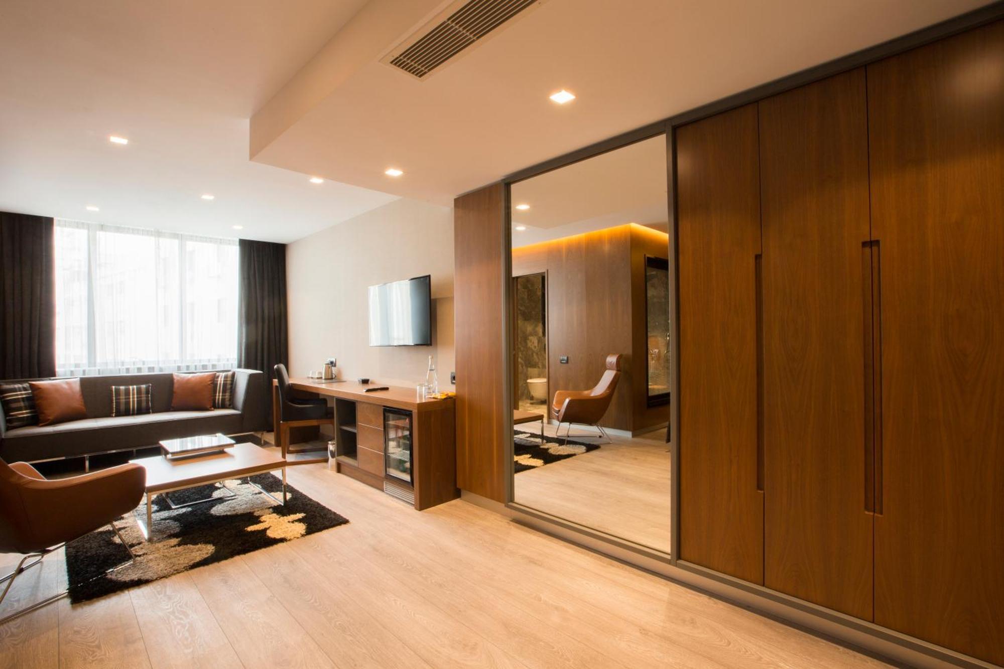 Suite