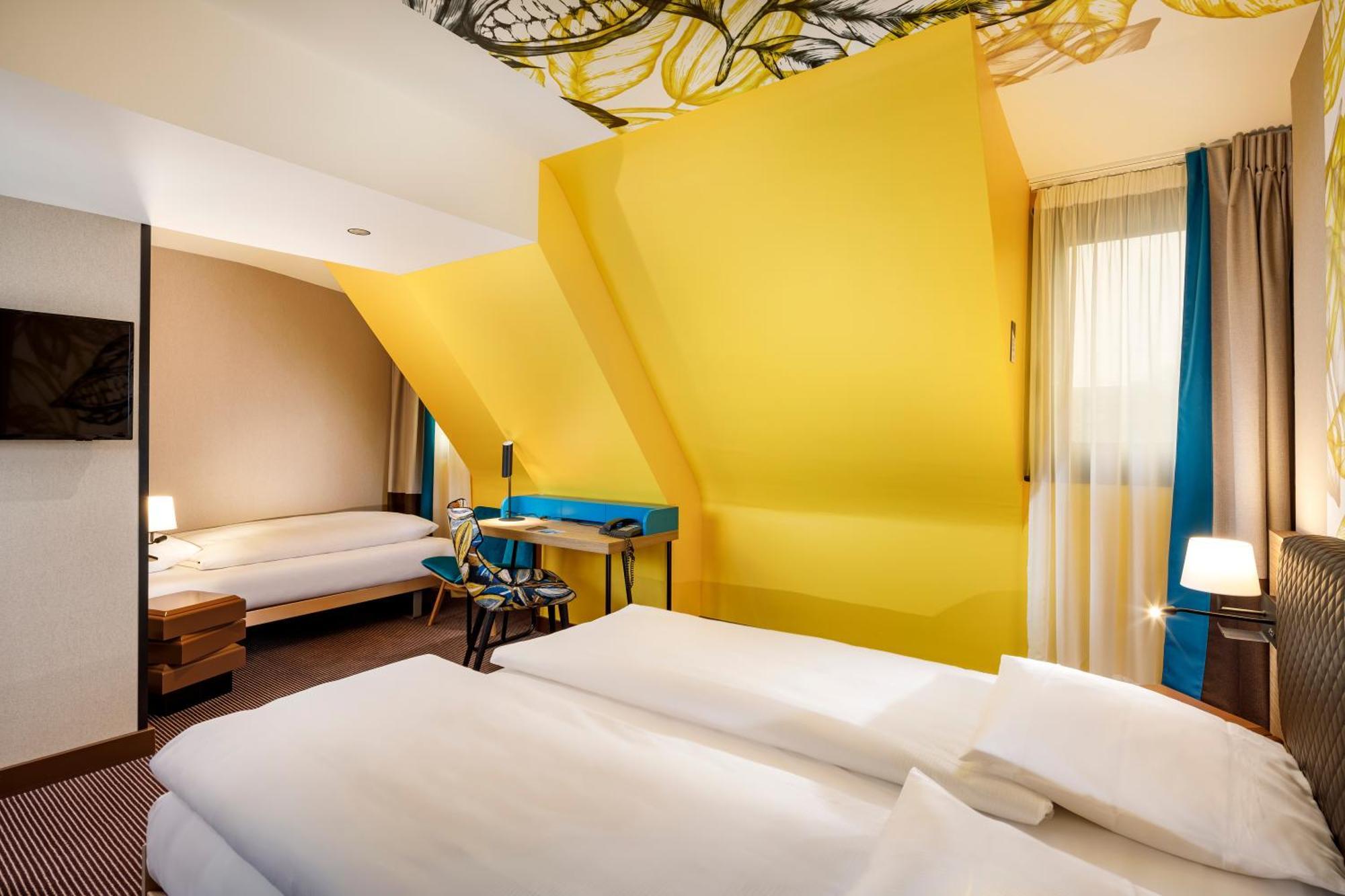 Superior Triple Room