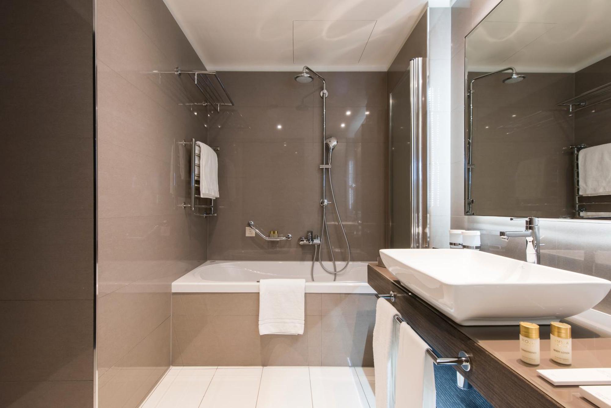 Junior Suite City View