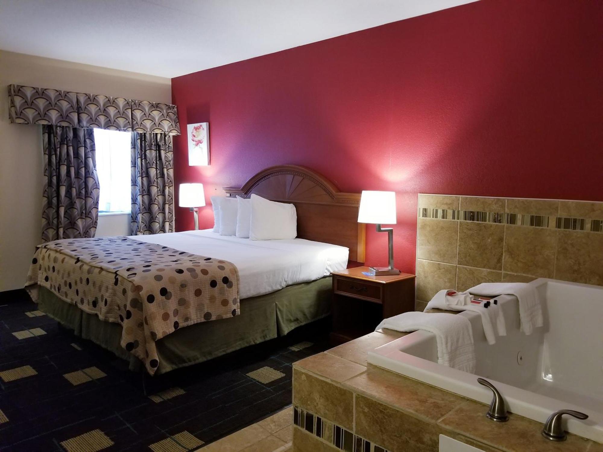 Deluxe King Studio Suite Non-Smoking