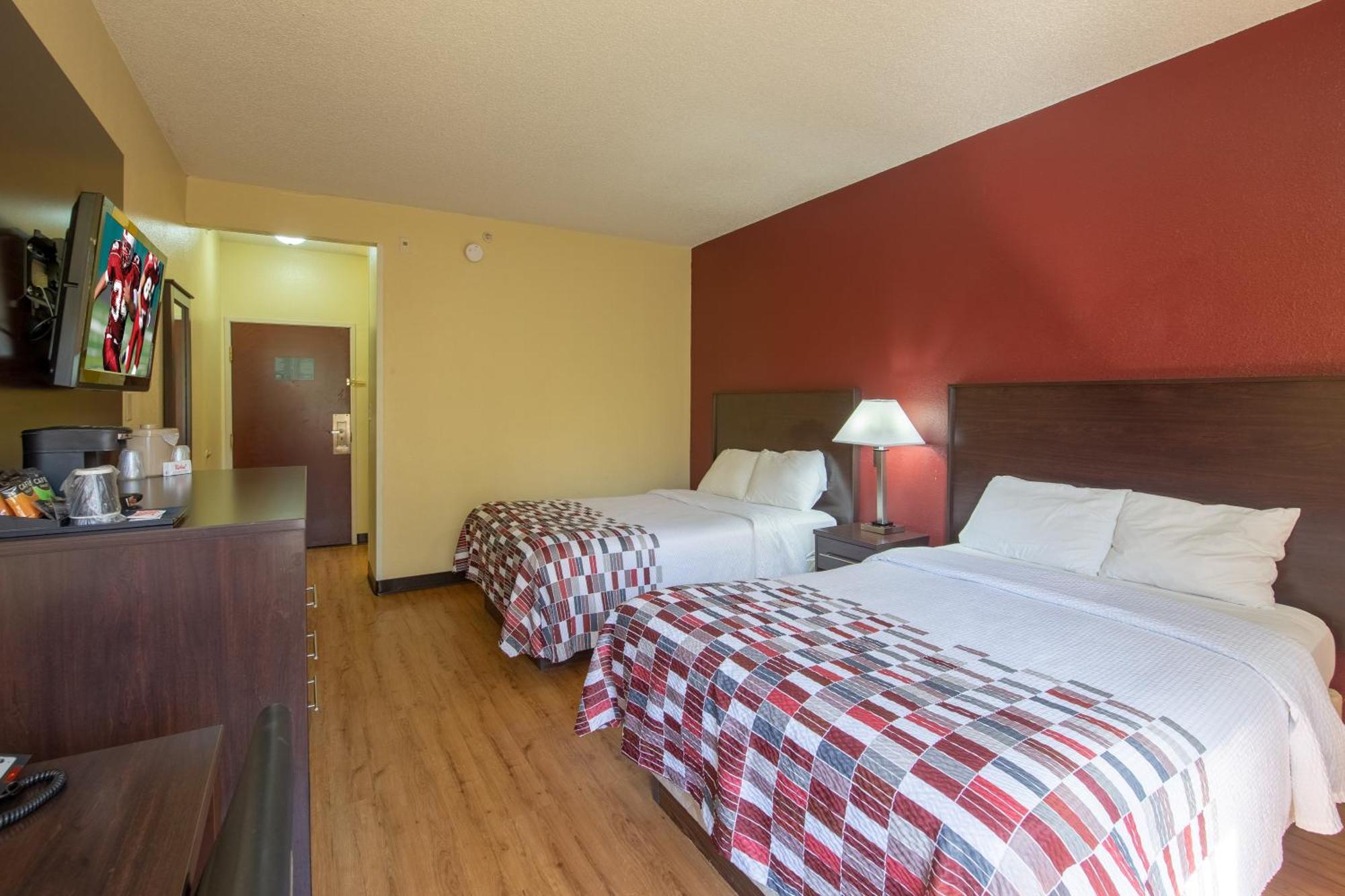 Deluxe Room Two Double Beds Non-Smoking