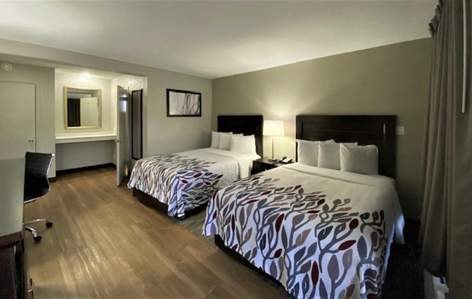 Superior Room with Two Double Beds Smoke Free