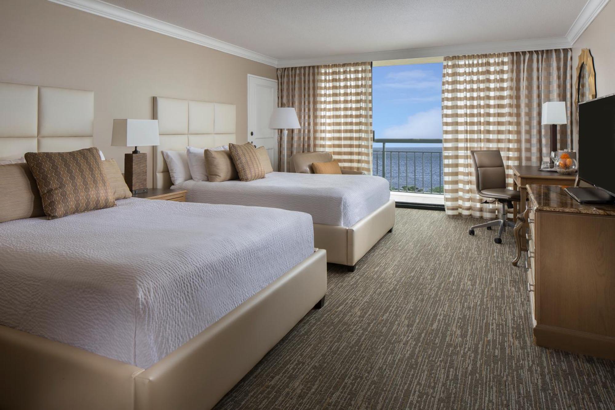 VIP Zimmer mit 2 Queensize-Betten