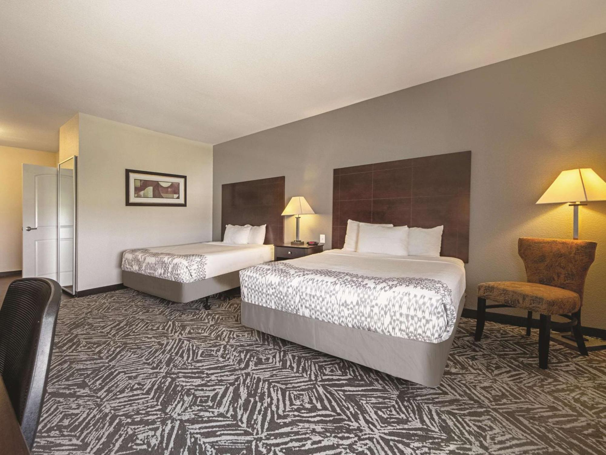 Queen Room Two Queen Beds