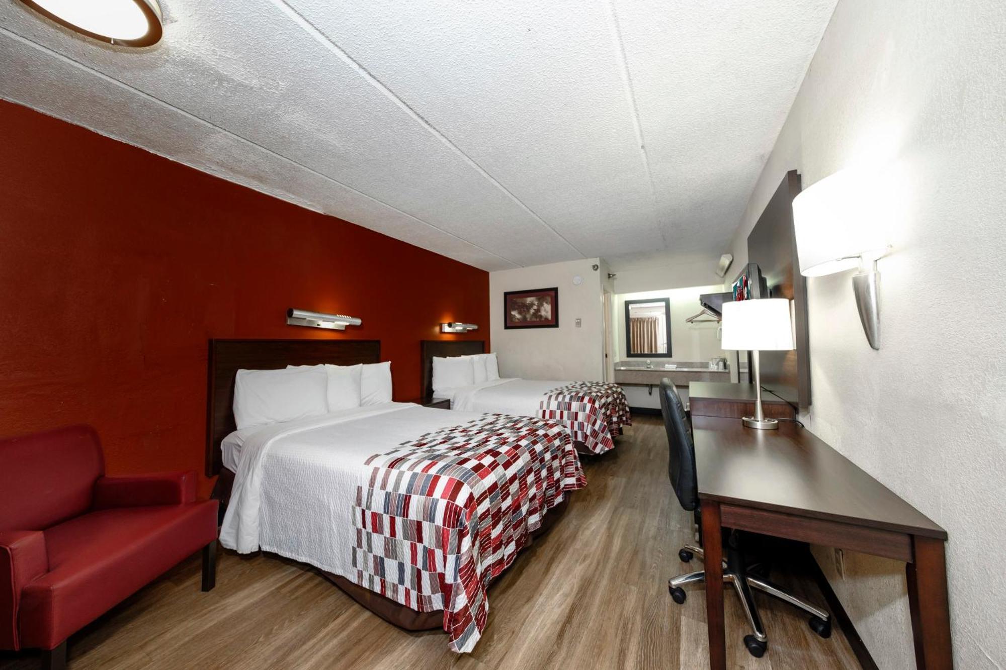 Standard Room Two Double Beds Non-Smoking