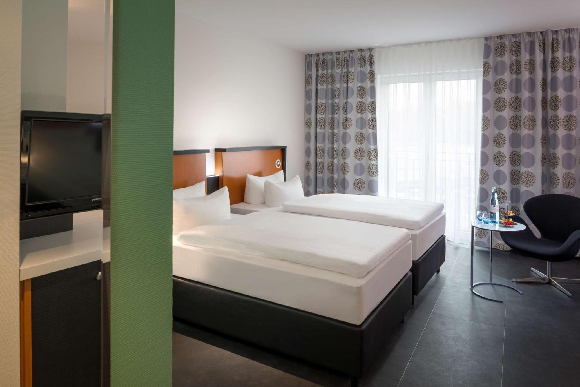Standard Double Room,1211817985:JPEG