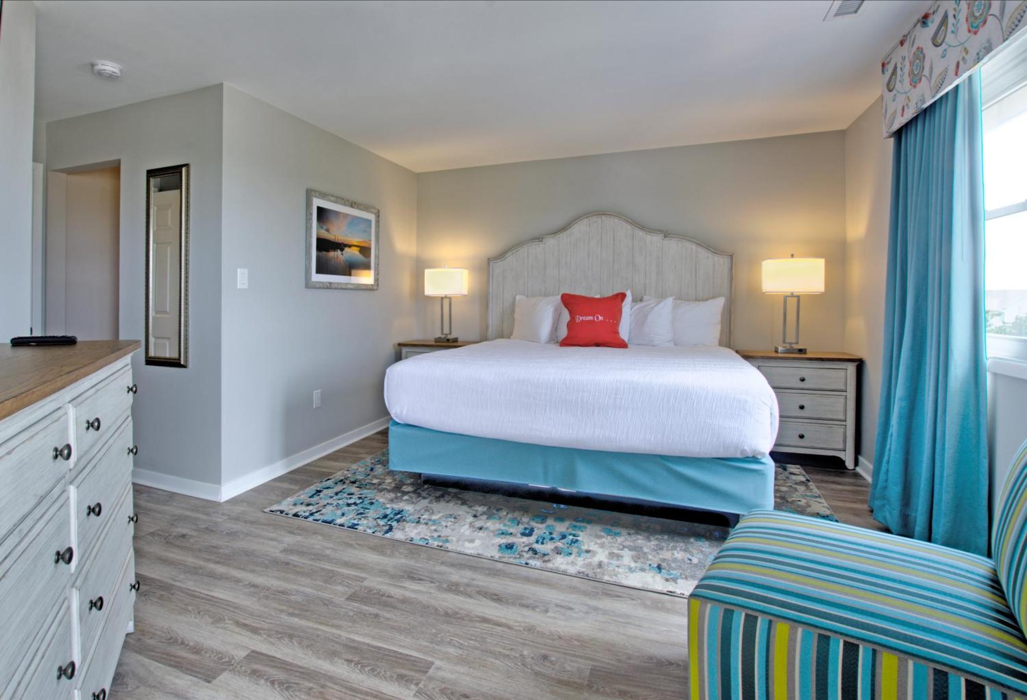 Two-Bedroom with One King Bed and Two Twin Beds - Non-Smoking