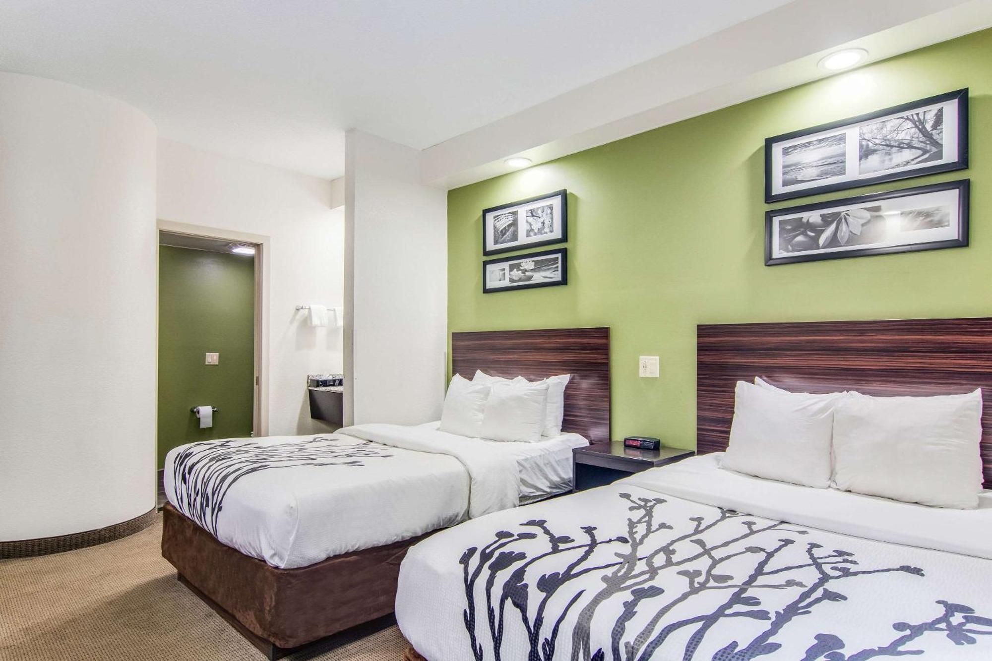 Double Room Two Double Beds Non-Smoking