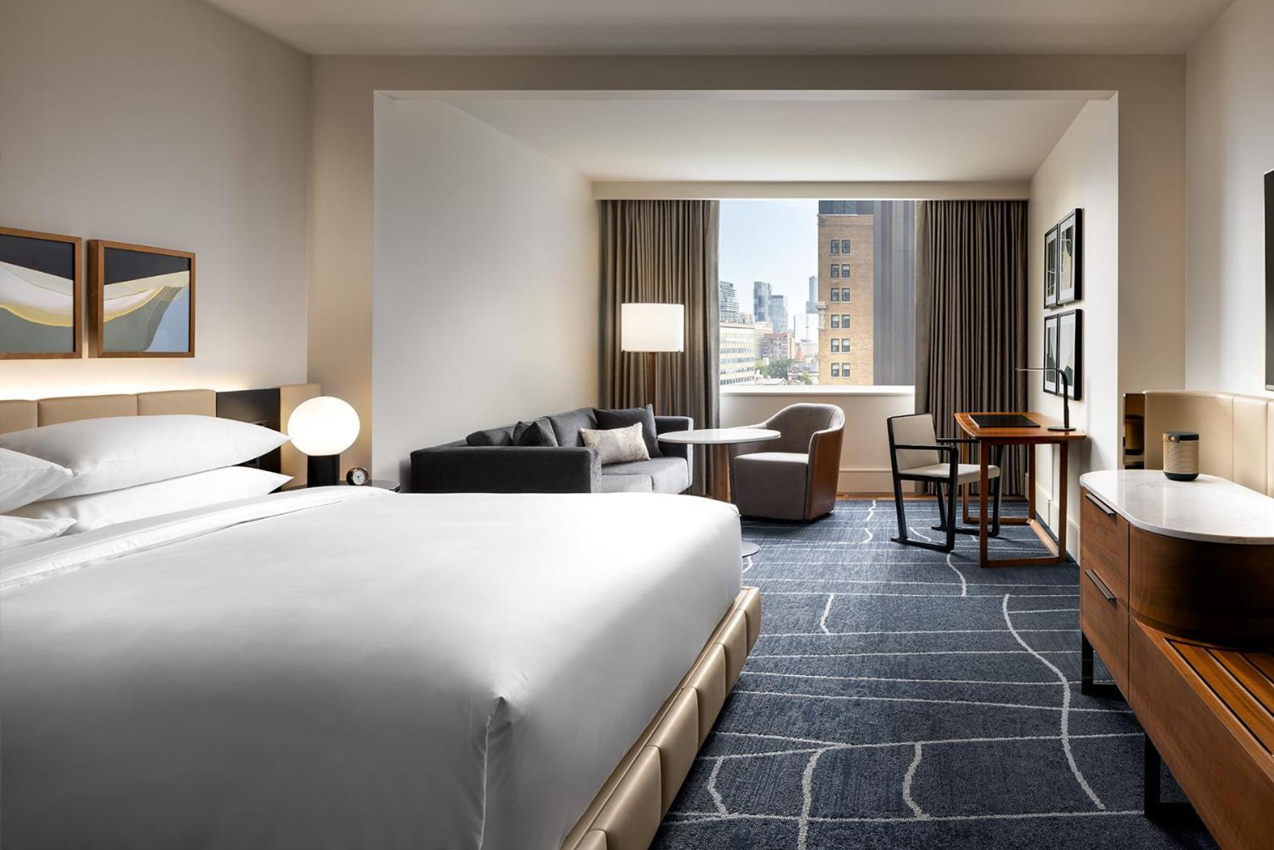Deluxe King Room