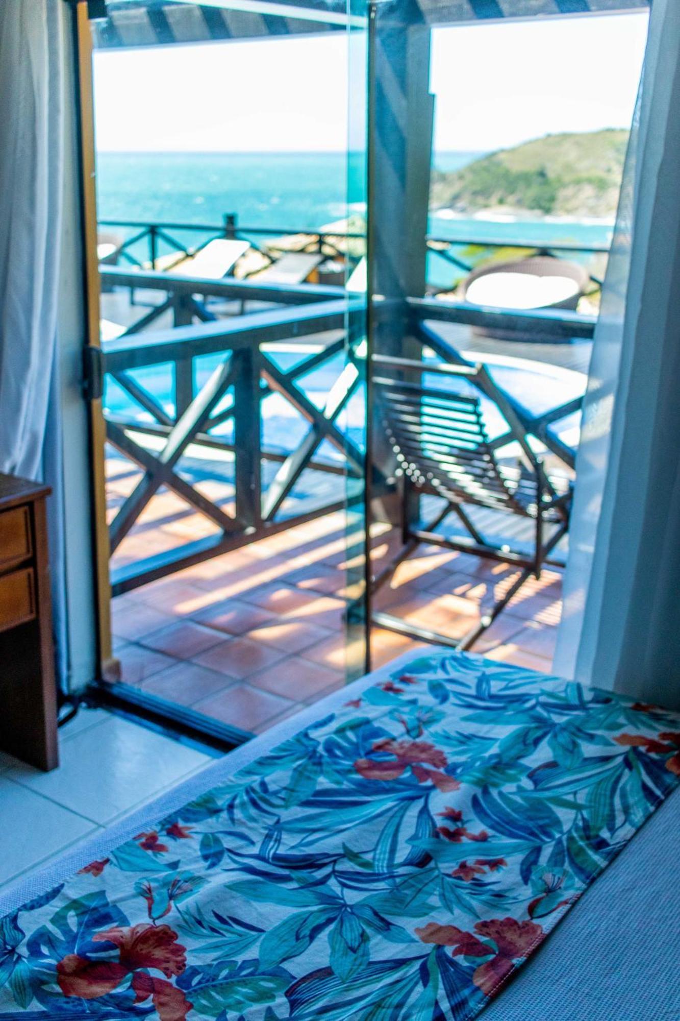 Superior Suite mit seitlichem Meerblick