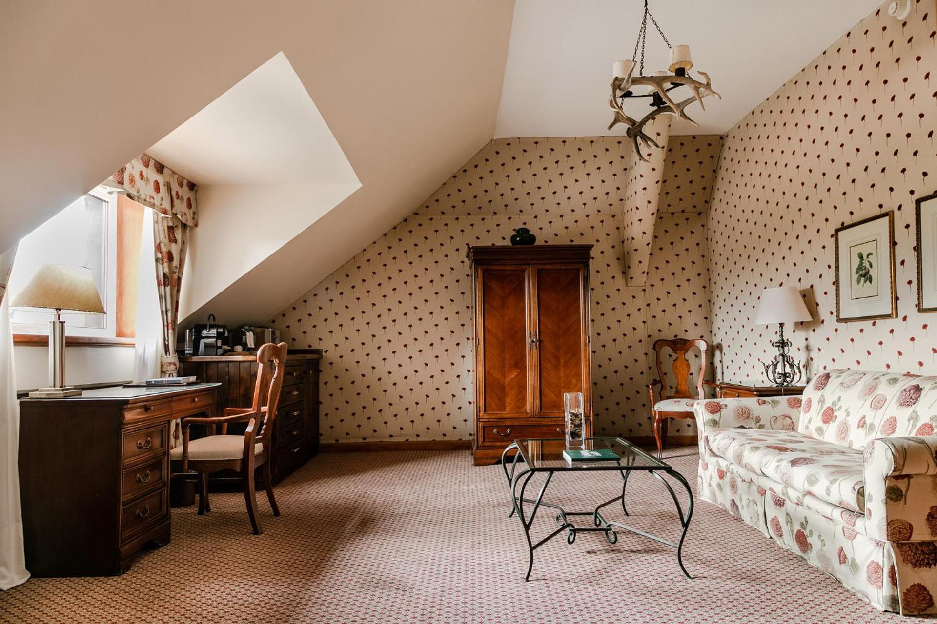 Suite Júnior