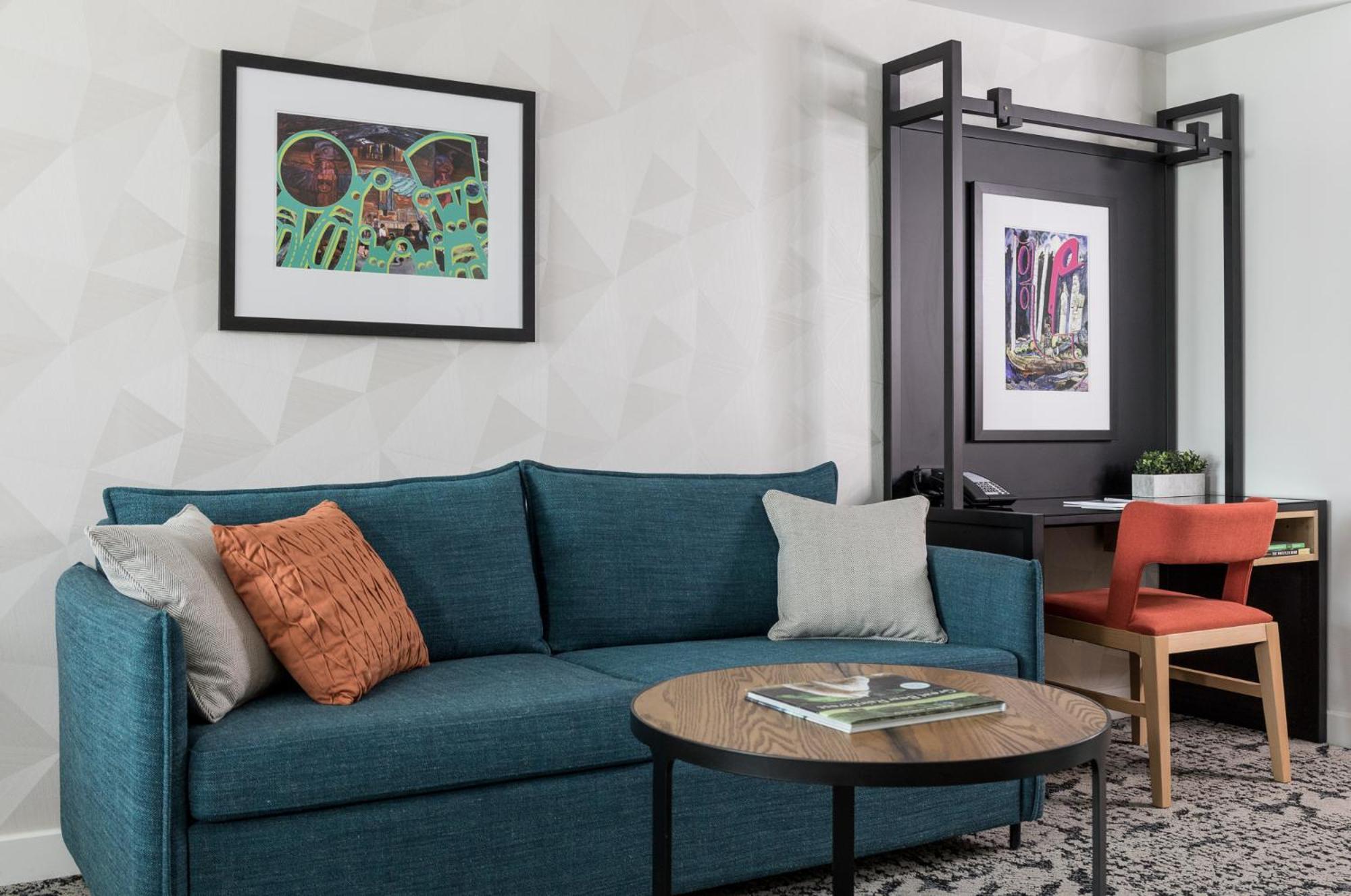 Junior King Suite
