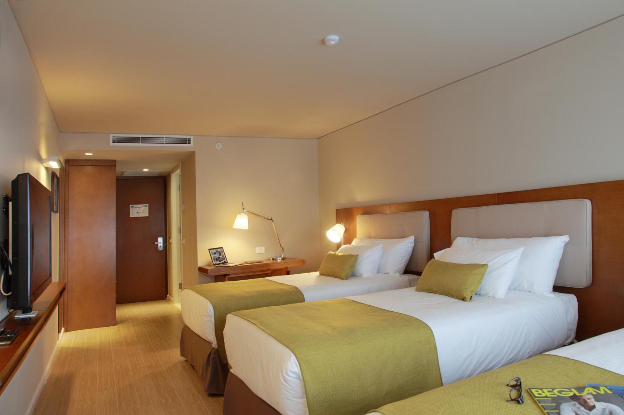 Classic Twin Room