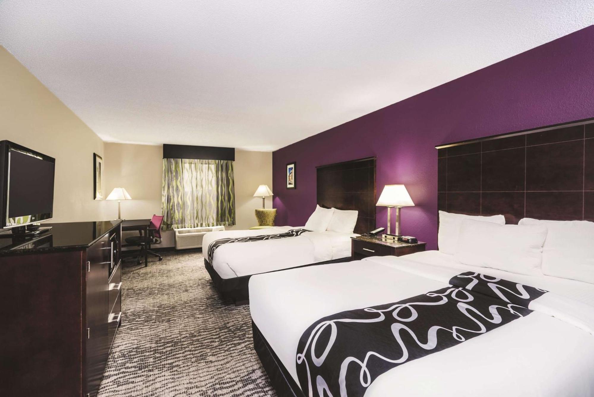 Queen Room with Two Queen Beds - Non-Smoking