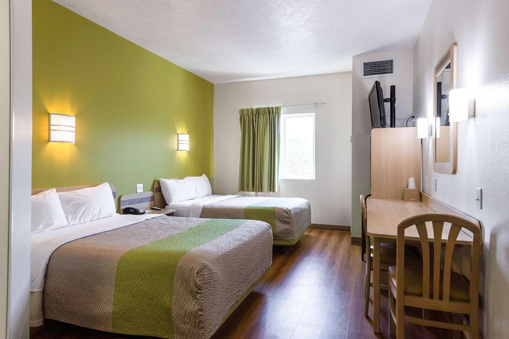 Quadruple Room Non-Smoking