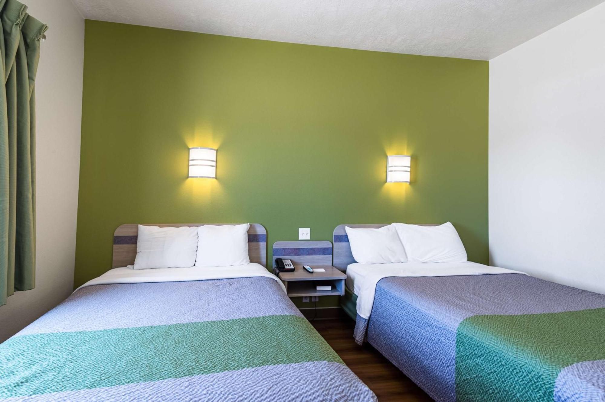 Quadruple Room Non-Smoking