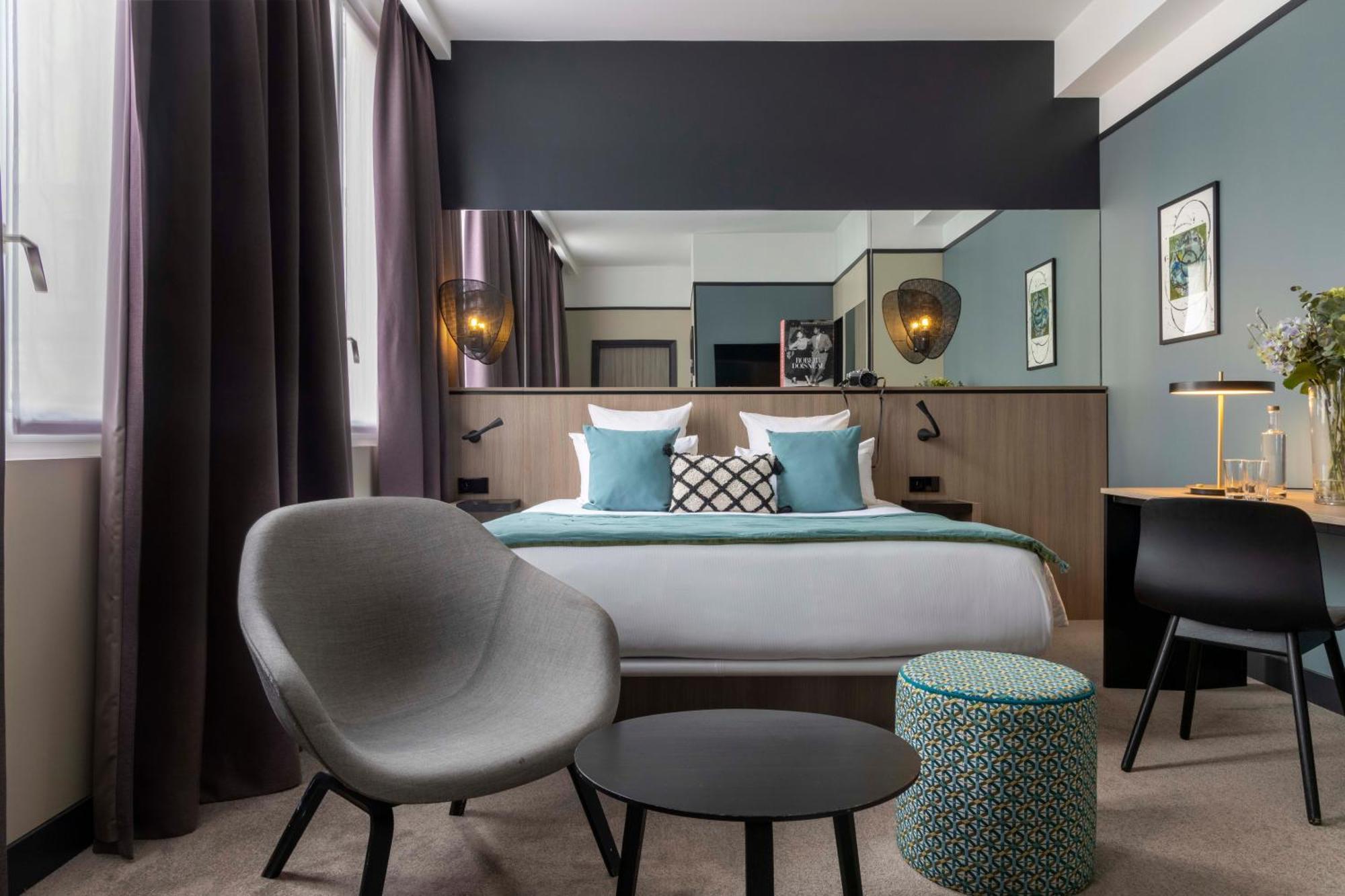 Executive Room