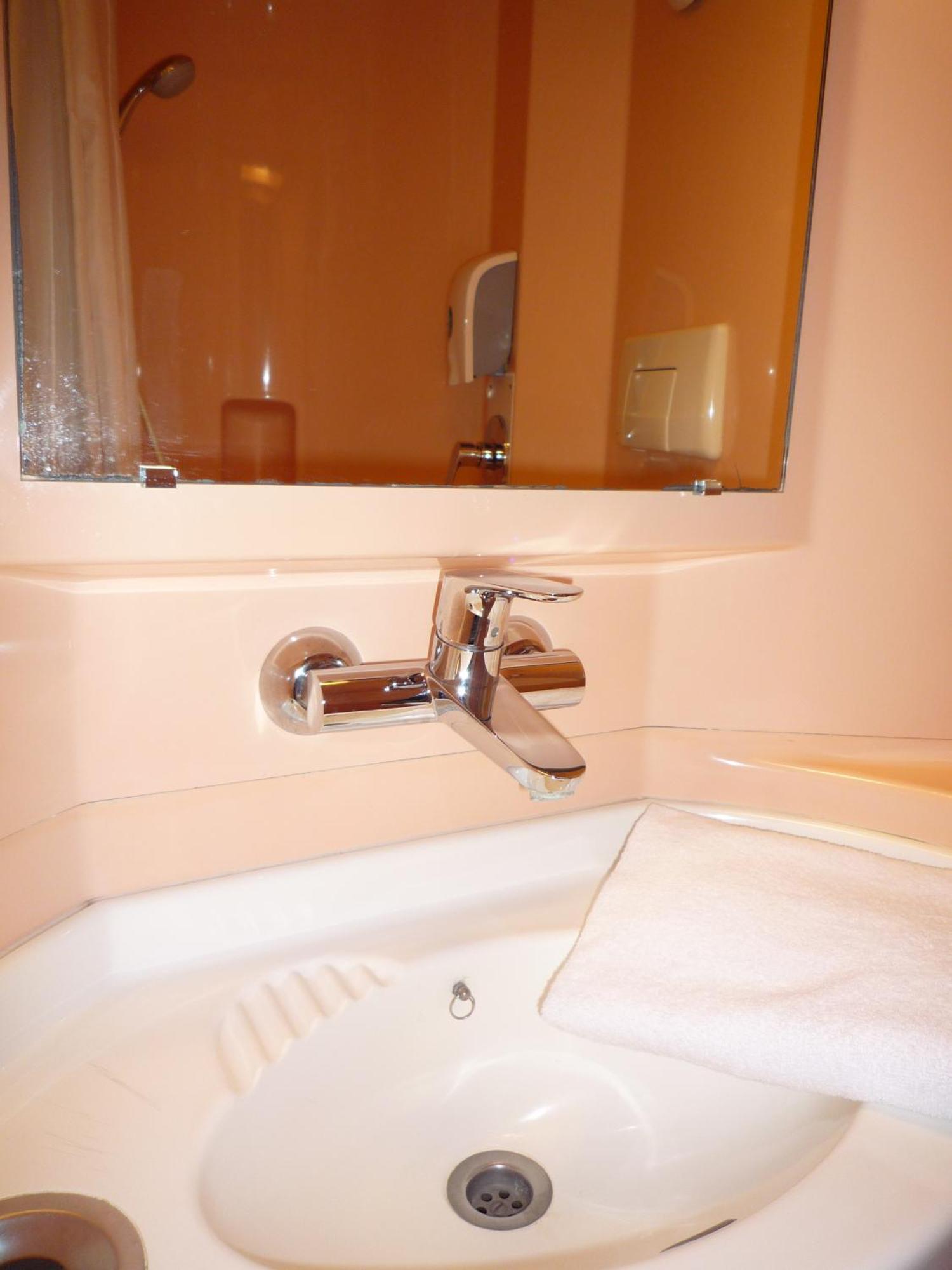 Triple Room 1 Double Bed 1 Single Bed