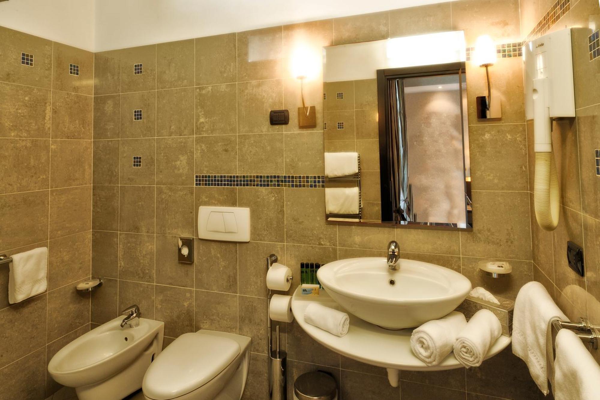 Comfort Single Room
